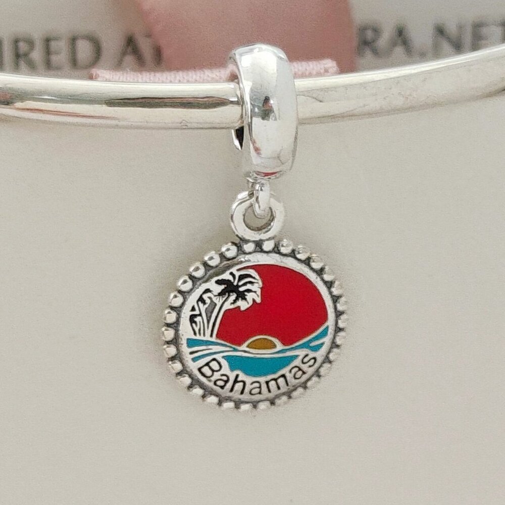 Pandora Bahamas Beach Travel Exclusive Dangle Charm with box - Picture 1 of 6